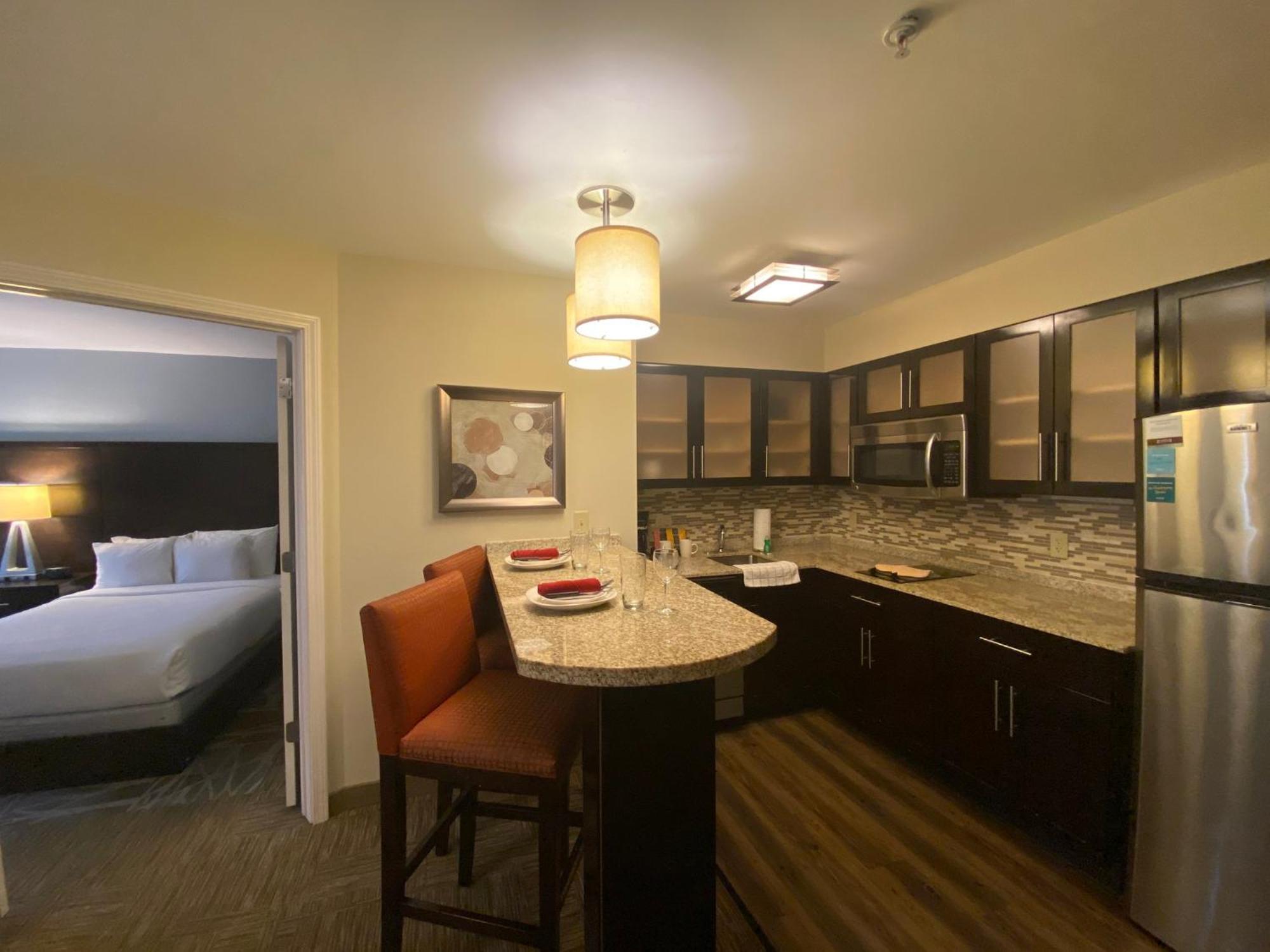 Staybridge Suites Syracuse Liverpool By Ihg Екстериор снимка